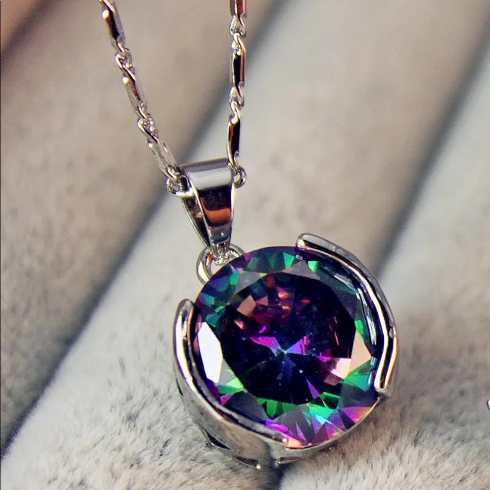 5 ⭐️ 18K WGF Mystic Topaz Necklace